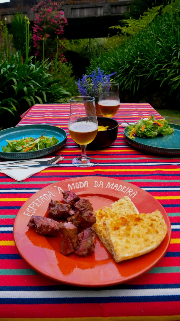 Bailinho da madeira