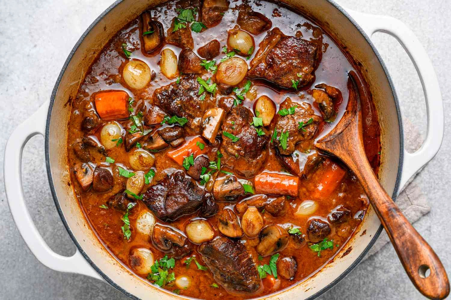 SES-classic-beef-bourguignon-recipe-7498352-step-16-fc657c2f9fcc42588c7ea30de37ad02b.jpg