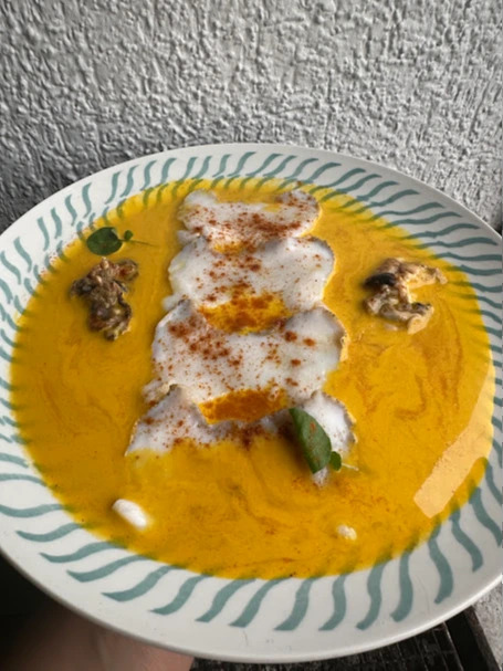 TIRADITO DE LOCO CHILENO EN SALSA DE AJI AMARILLO Y OSTRAS DEL PACIFICO.jpg TIRADITO DE LOCO CHILENO EN SALSA DE AJI AMARILLO Y OSTRAS DEL PACIFICO.jpg