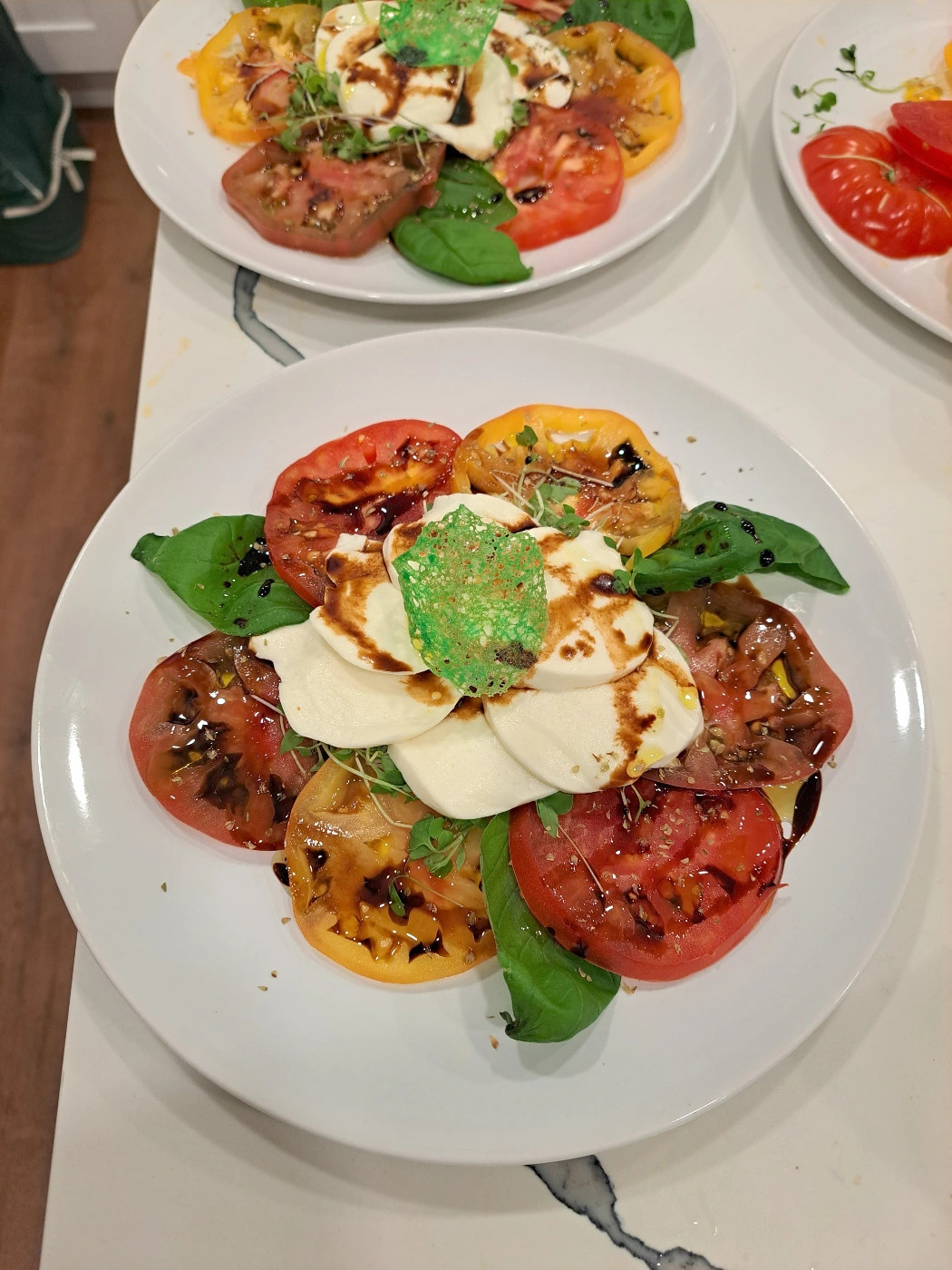 Burrata serving.jpg Burrata serving.jpg