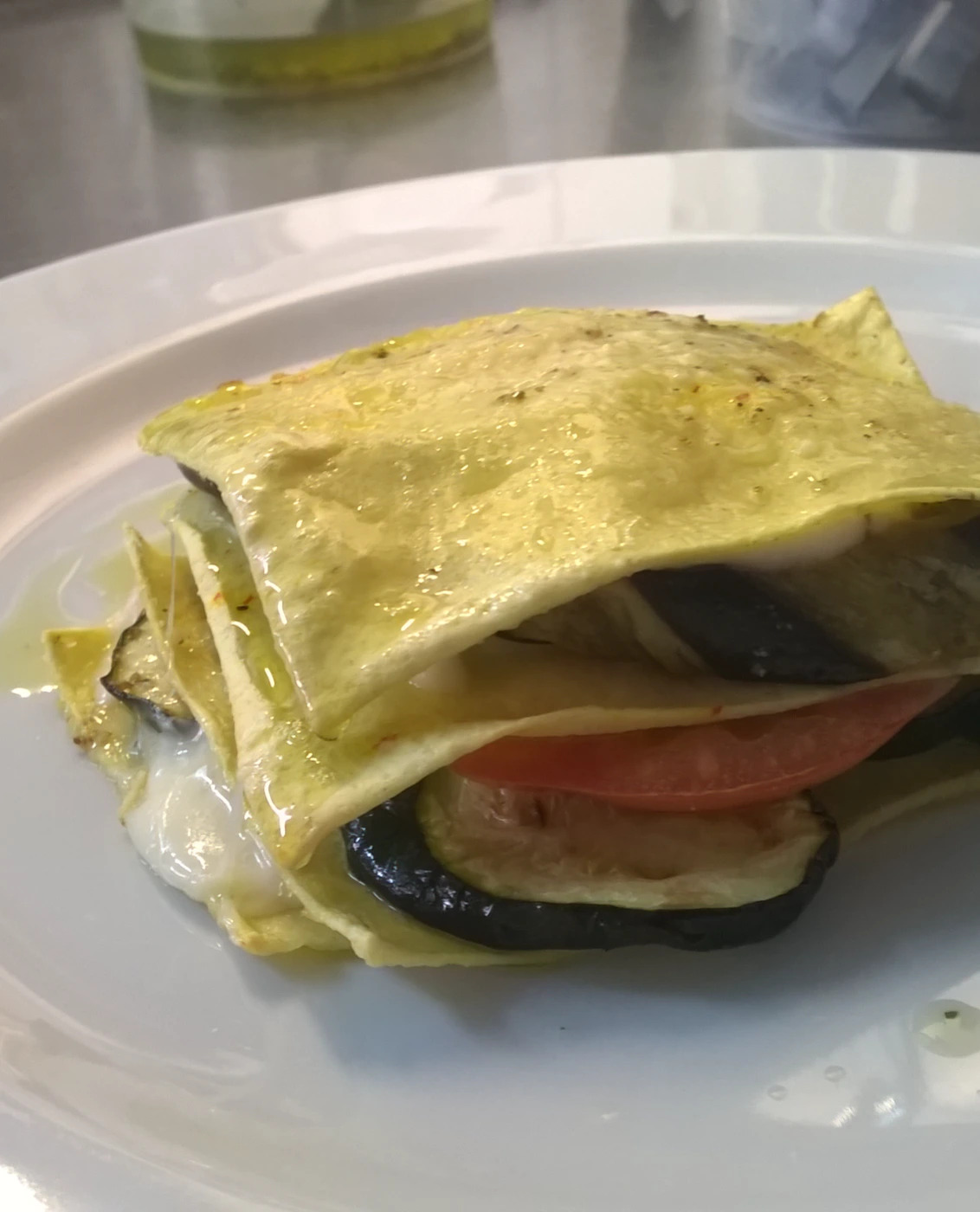 lasagnette croccanti alla mediterranea con pecorino di fossa.jpg