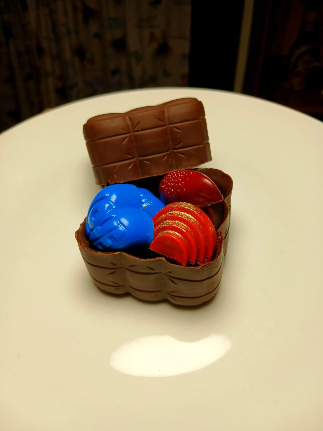 Sorpresa de Chocolate.jpeg Sorpresa de Chocolate.jpeg