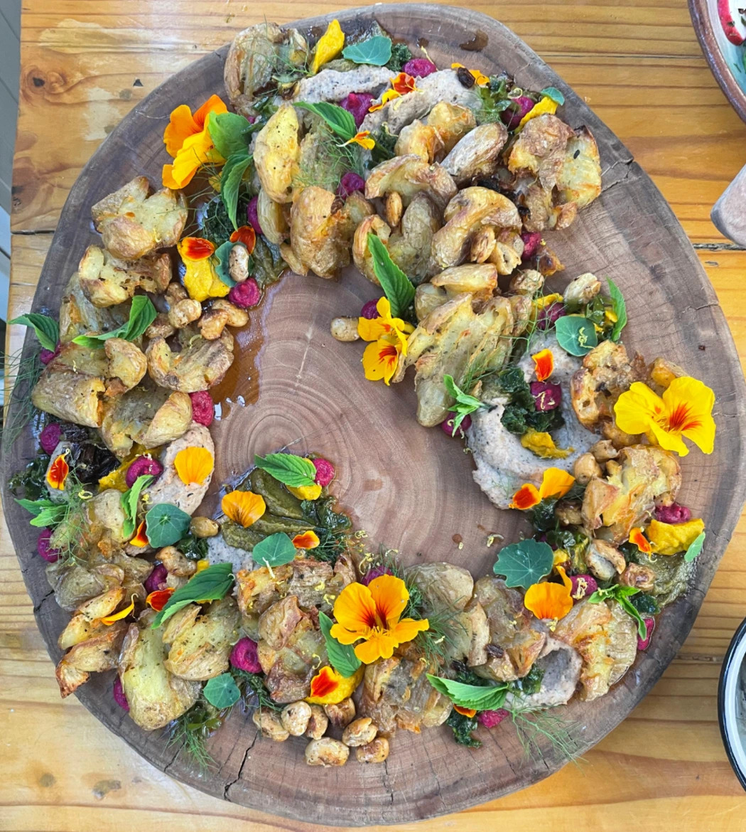 Crispy potato platter.jpeg Crispy potato platter.jpeg