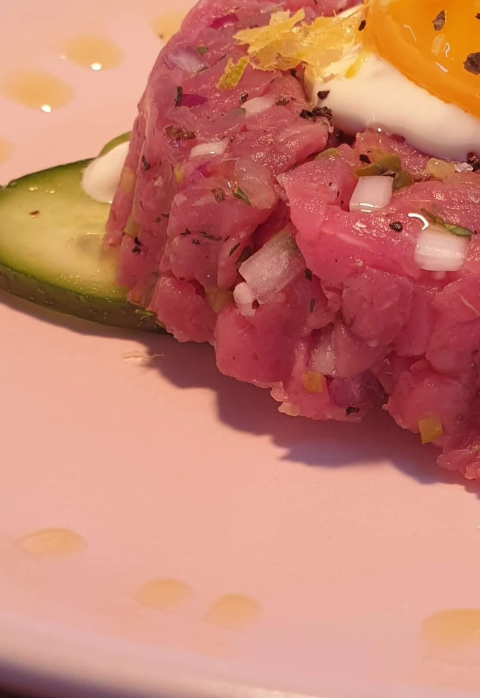 Steak tartar.jpg Steak tartar.jpg