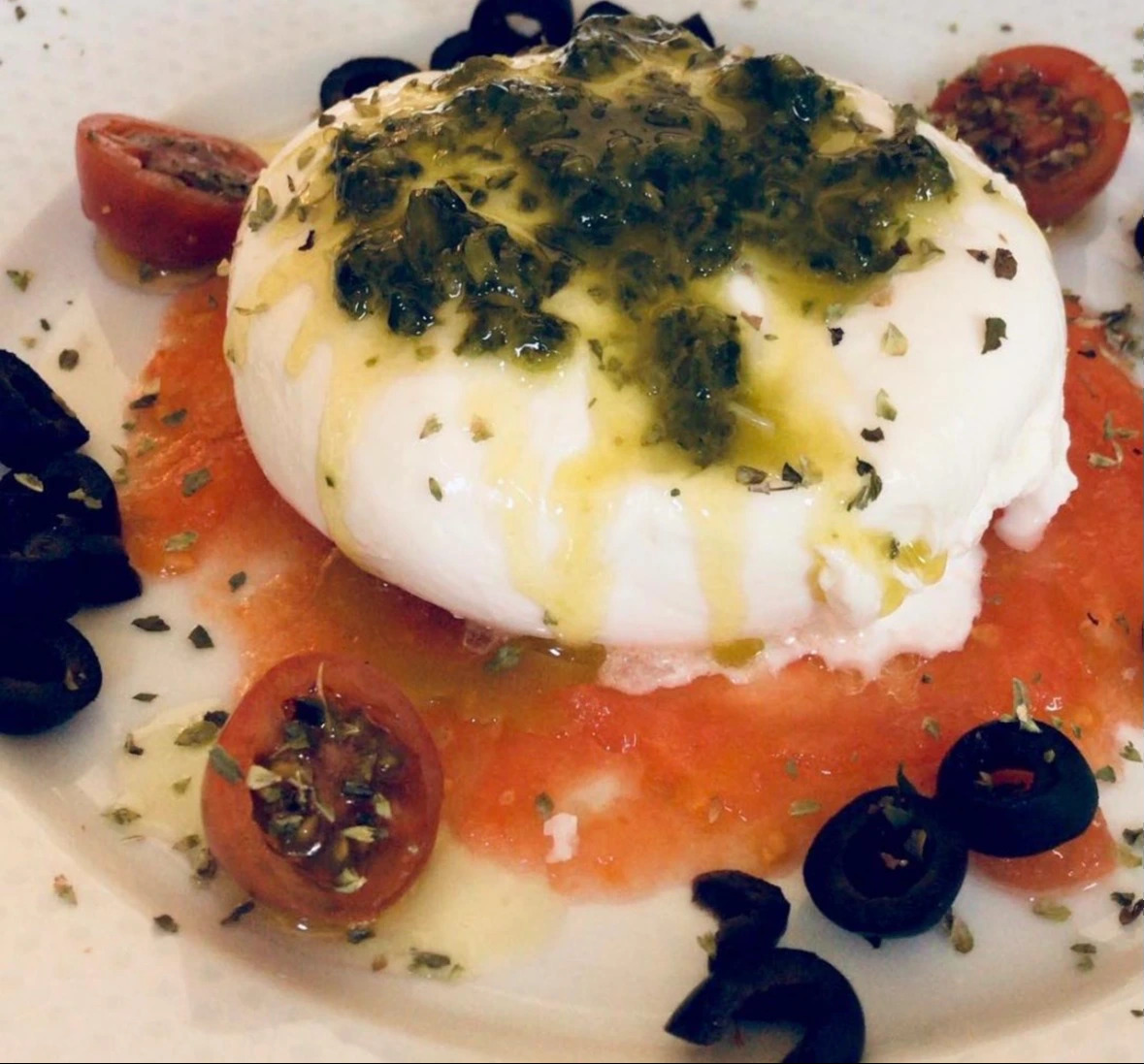 BURRATA.jpg BURRATA.jpg