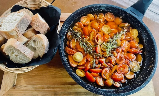 Tomate confitado.jpg Tomate confitado.jpg