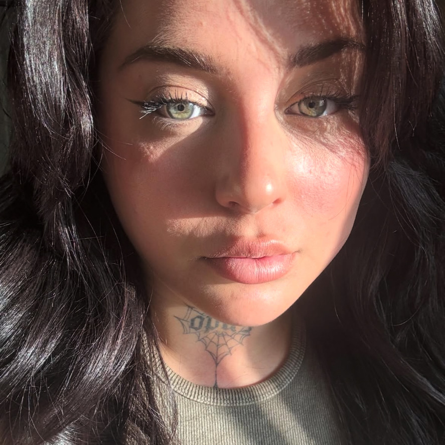 Photo of Allison Ferland