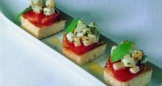 pincho-de-chipiron-y-tomate-seco-con-cebolleta-tierna-sobre-tosta-alinada-321x171x80xX.jpg pincho-de-chipiron-y-tomate-seco-con-cebolleta-tierna-sobre-tosta-alinada-321x171x80xX.jpg