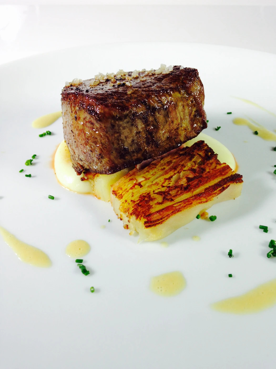 Solomillo de foie y patata bacon.jpg Solomillo de foie y patata bacon.jpg
