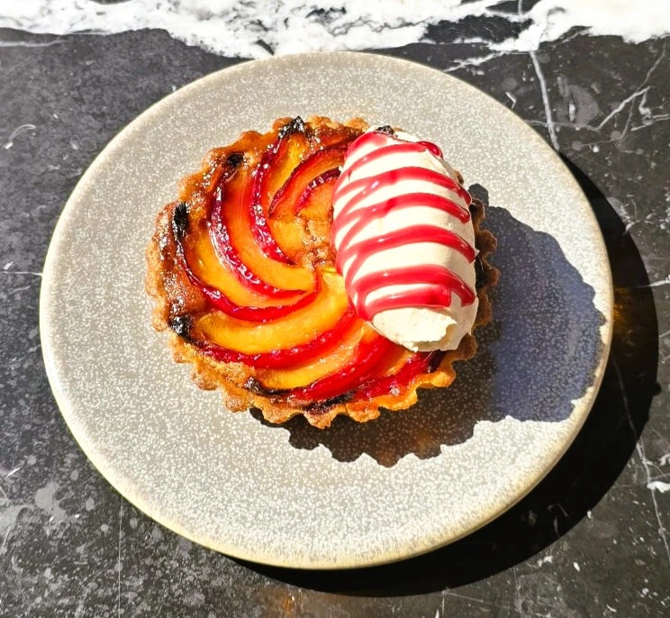 Plum tart 1.JPG Plum tart 1.JPG