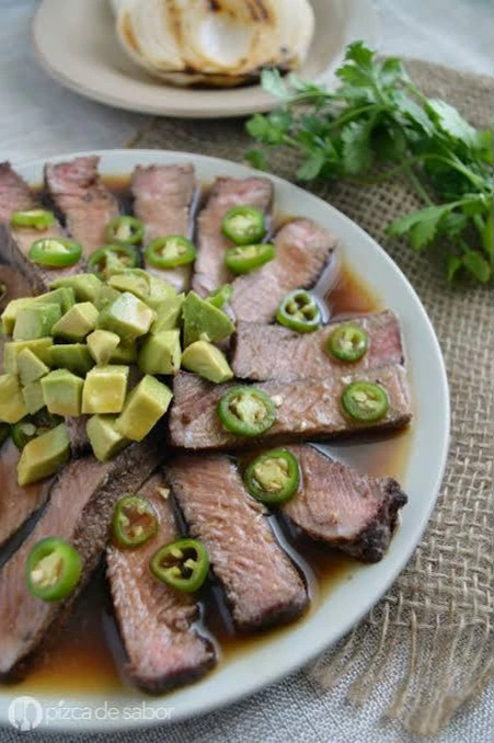 Aguachile Mar y Tierra