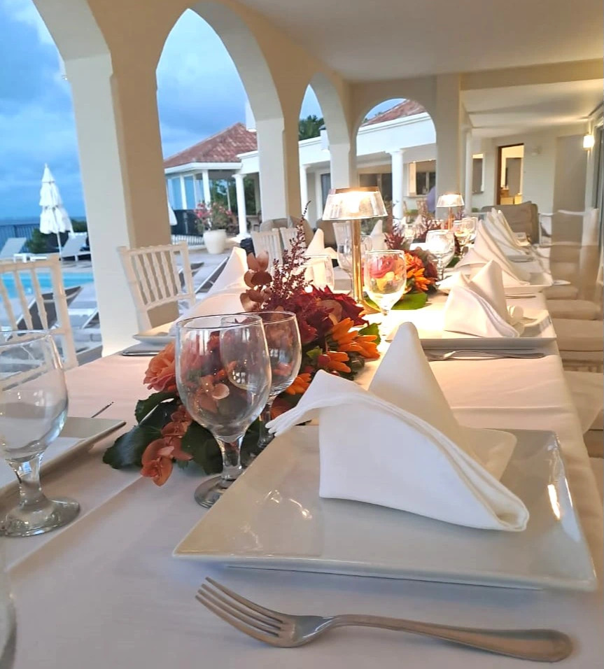 set up table.jpg set up table.jpg