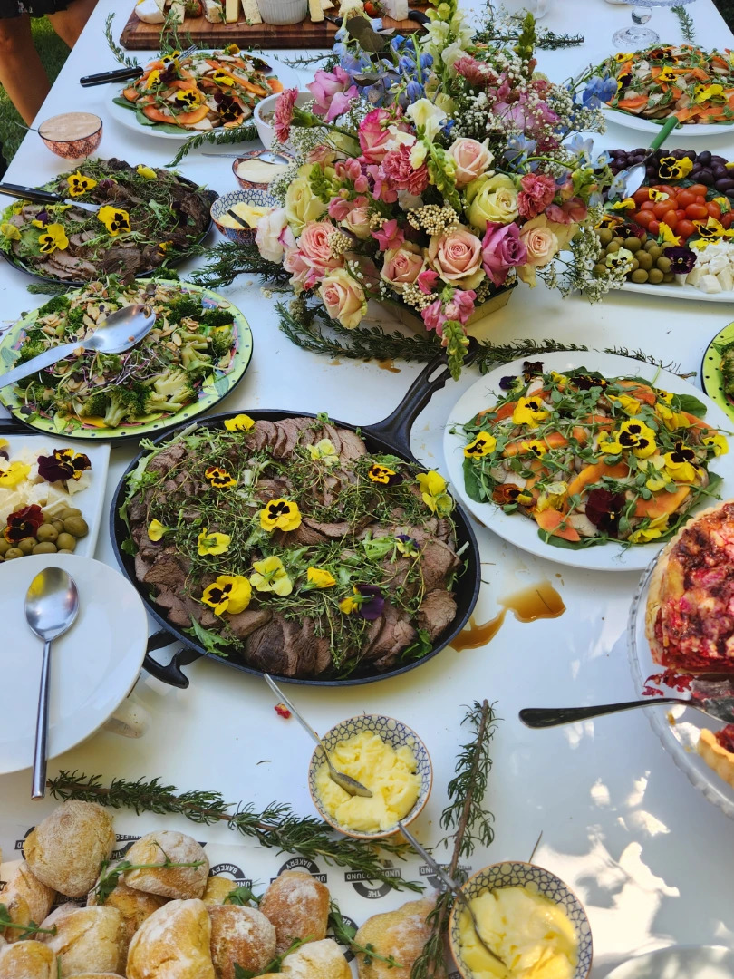 The Grazing Table