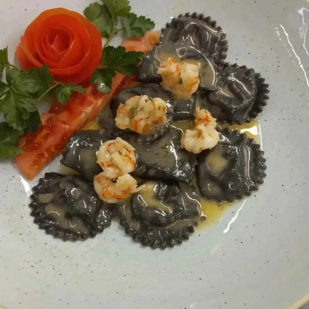 cappellaci_al_nero_di_seppia_chef_ali.jpg cappellaci_al_nero_di_seppia_chef_ali.jpg