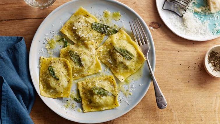 spinach_and_ricotta_21673_16x9.jpg