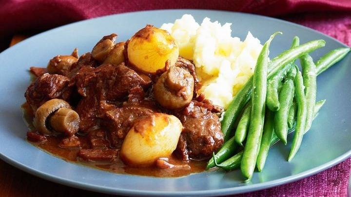 beef-bourguignon-75573-1.jpeg