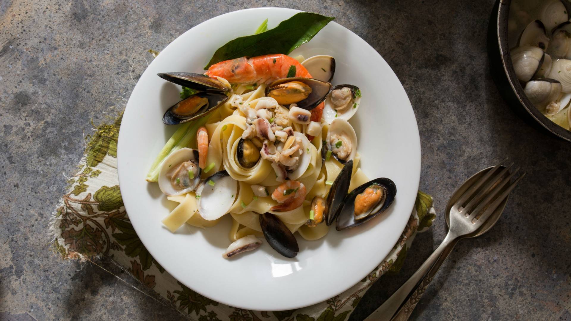 ItalianFood small.jpg ItalianFood small.jpg