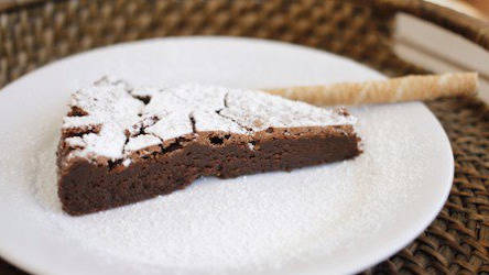 Torta humeda chocolate 456x250 Torta humeda chocolate 456x250