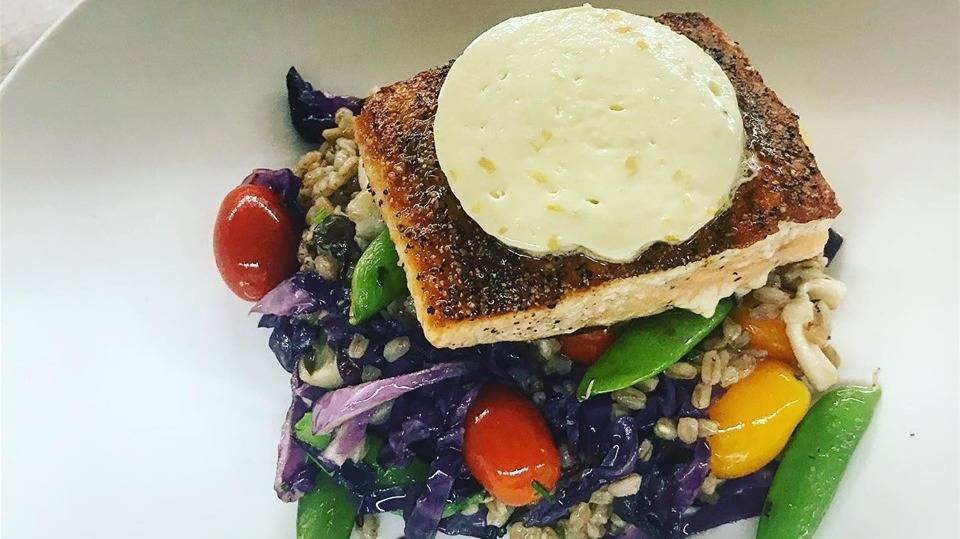 Salmon.jpg Salmon.jpg