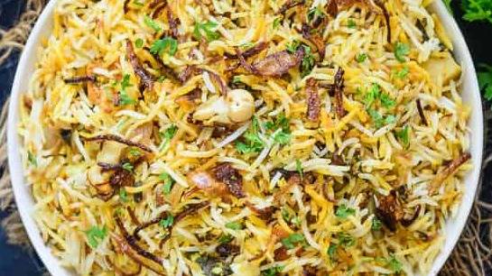 Mains - Vegitarian Biryani.jpg Mains - Vegitarian Biryani.jpg
