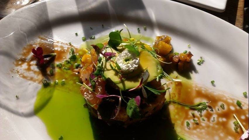 Grilled Pinapple & Ahi.jpg