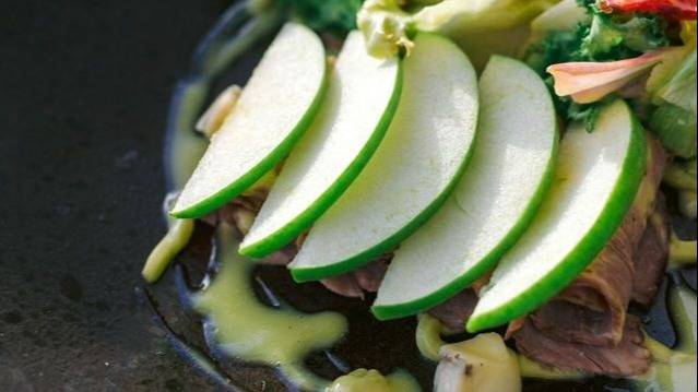 steak salad.jpg