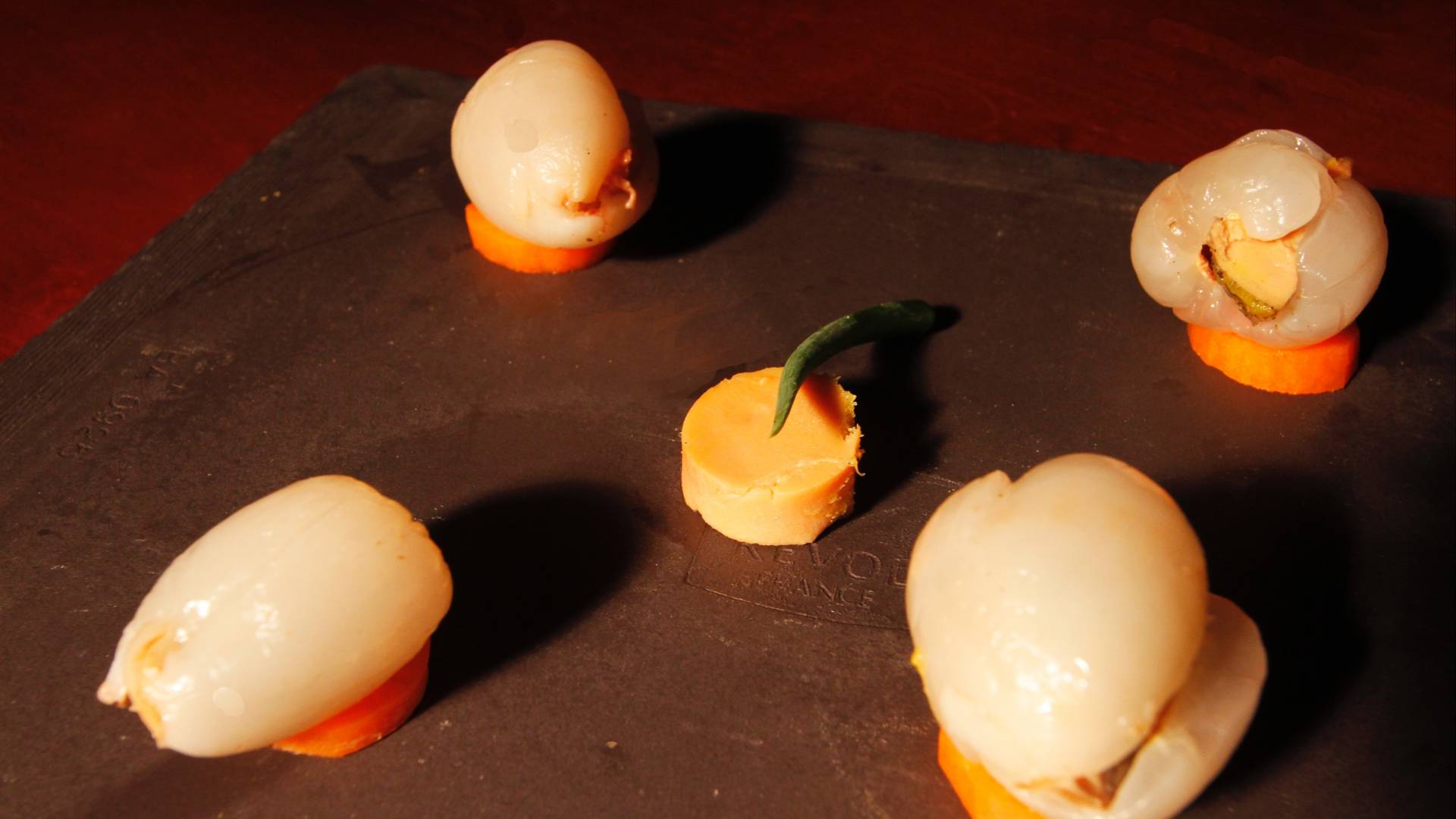 Voeux Letchi foie gras2.jpg