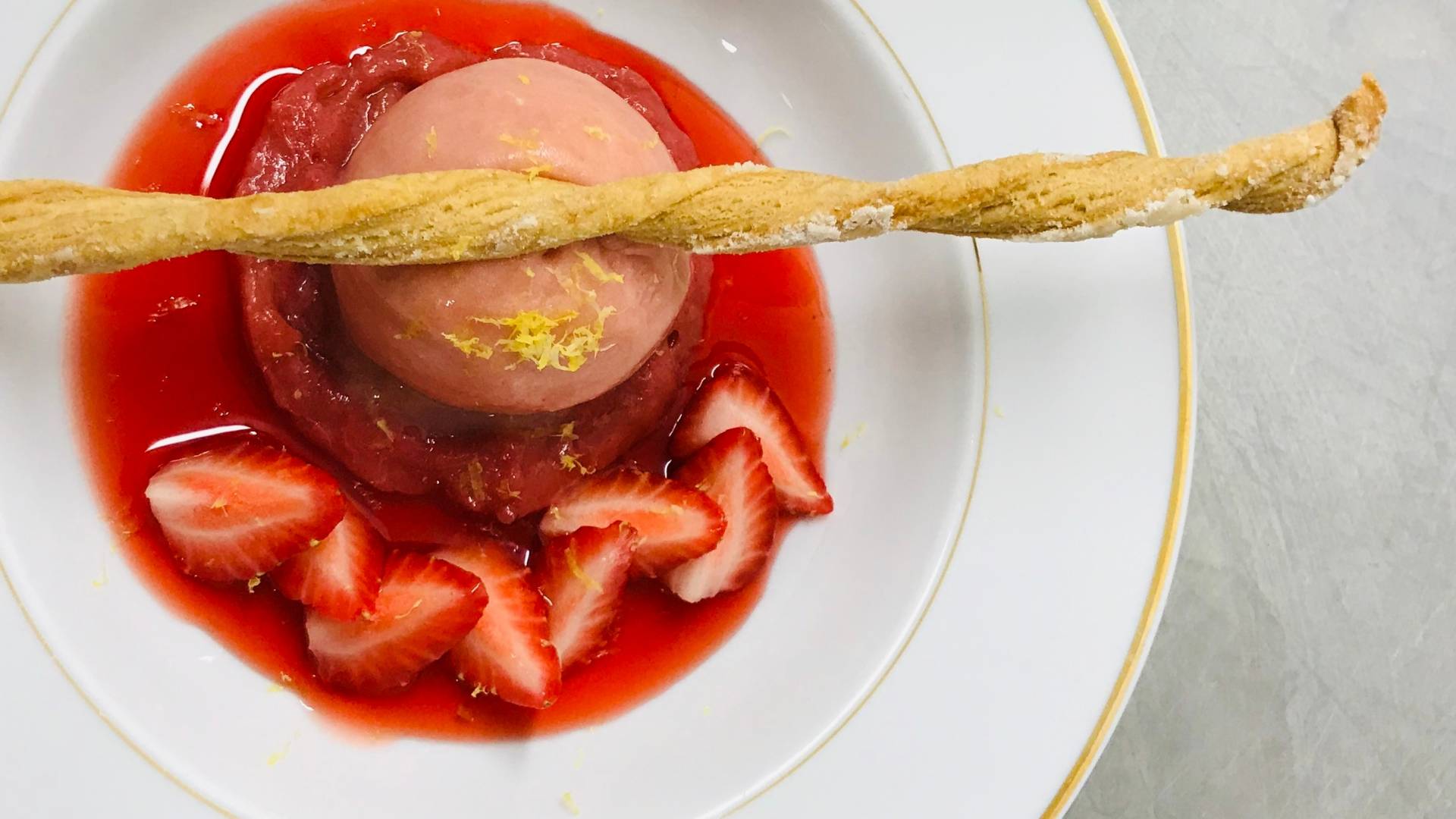 Mes fraises.jpg Mes fraises.jpg