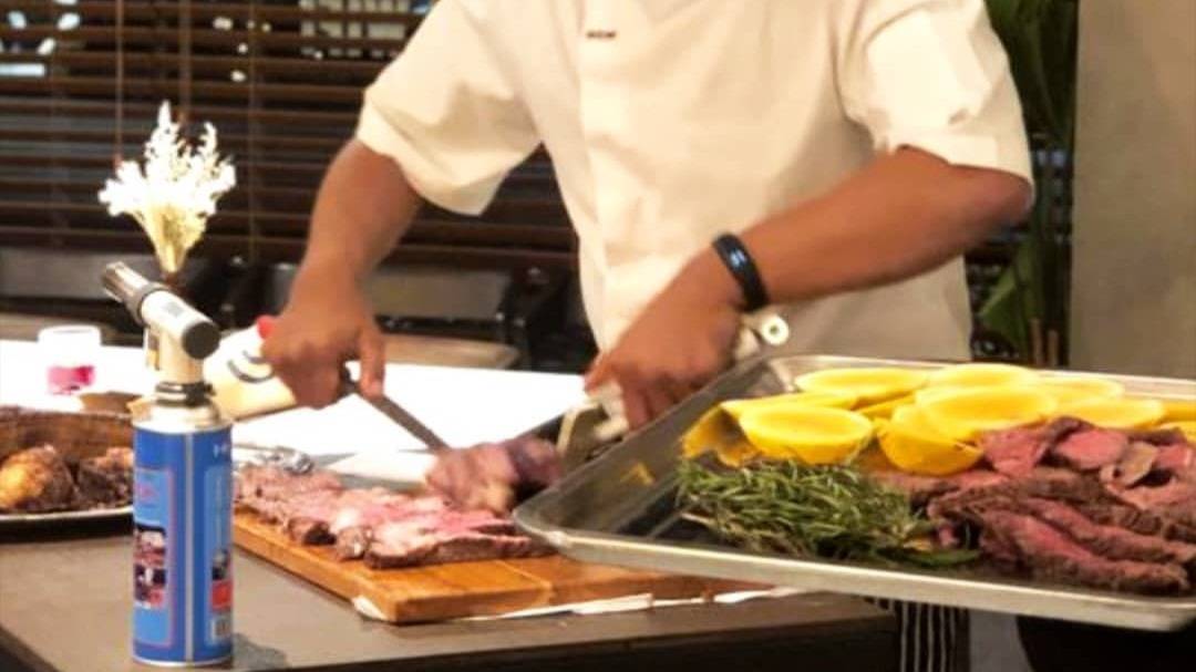 The Chef's Special Meat Carving