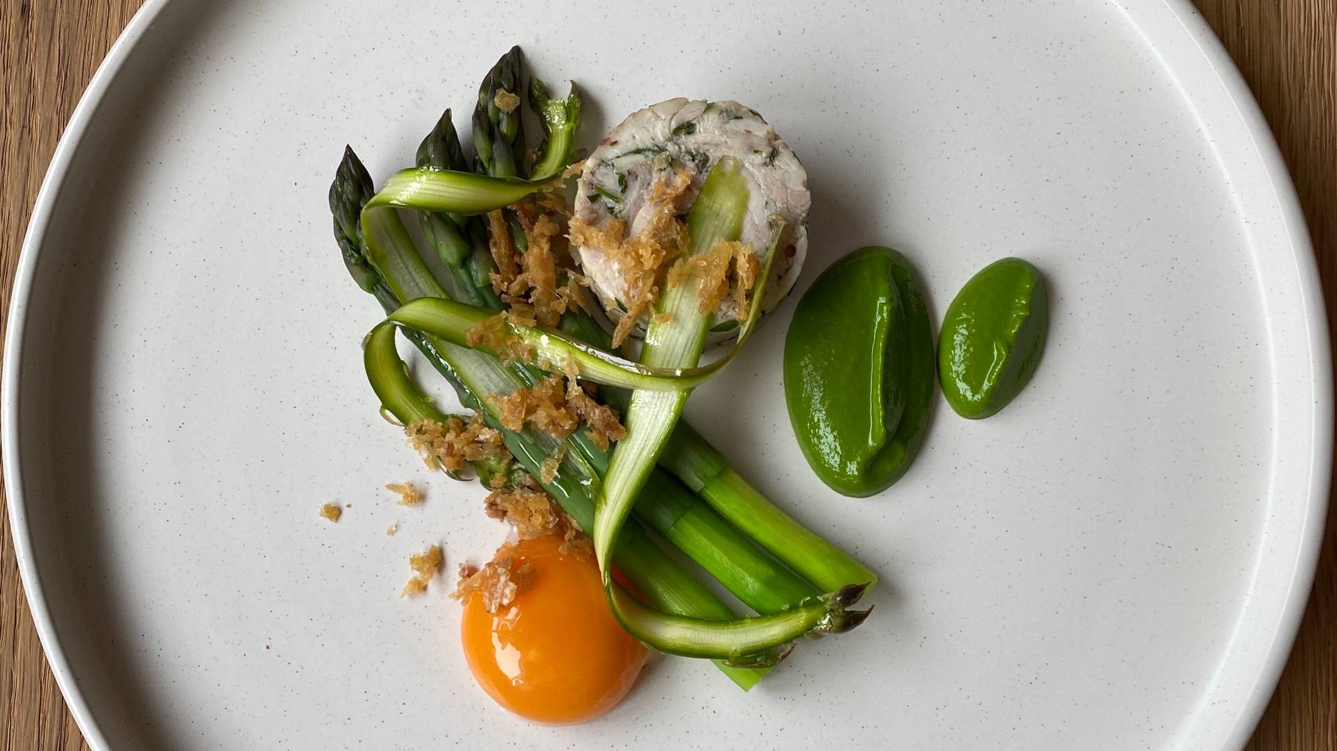 Chicken and Asparagus.jpg Chicken and Asparagus.jpg