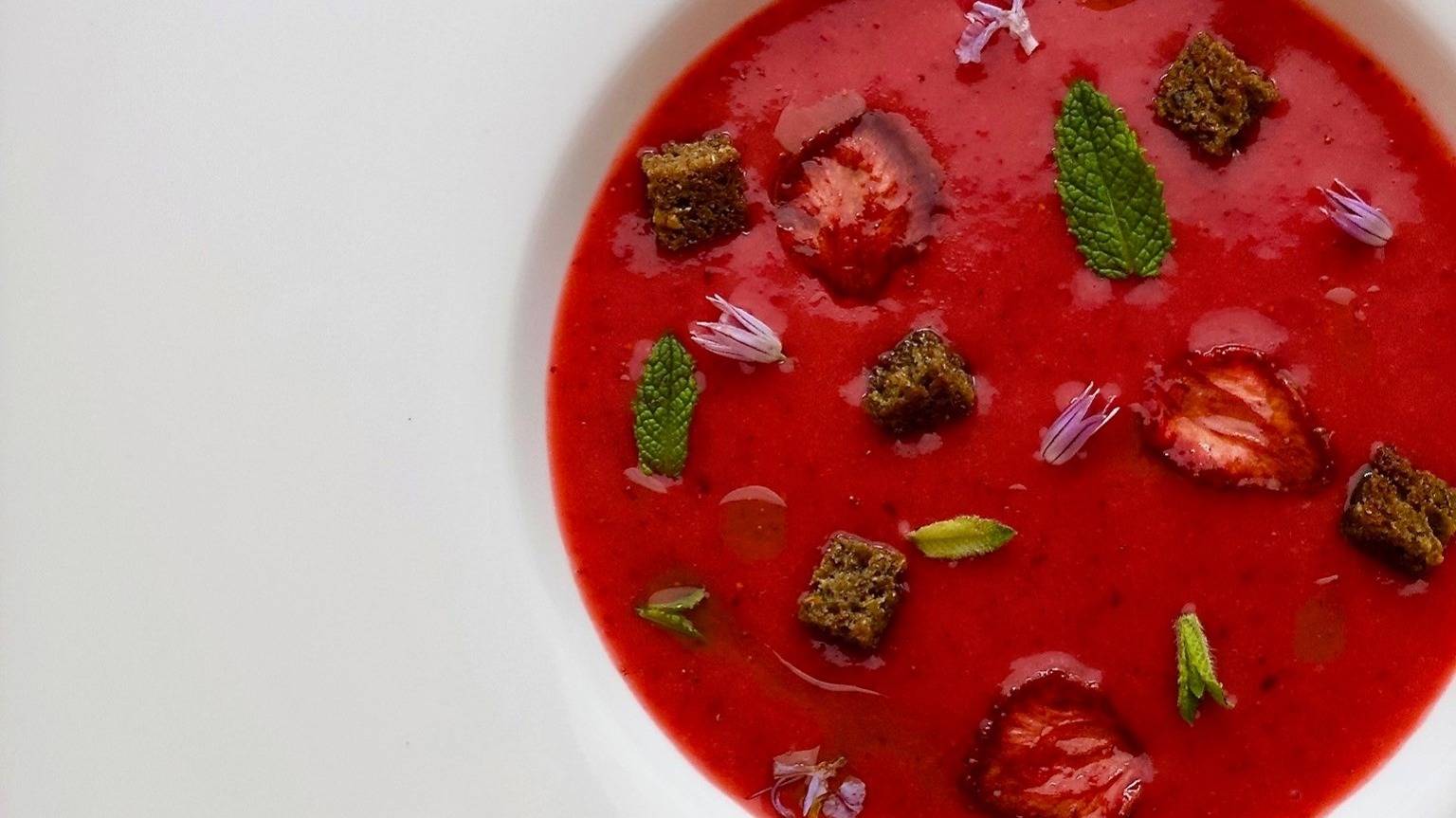 strawberry gazpacho.jpg strawberry gazpacho.jpg