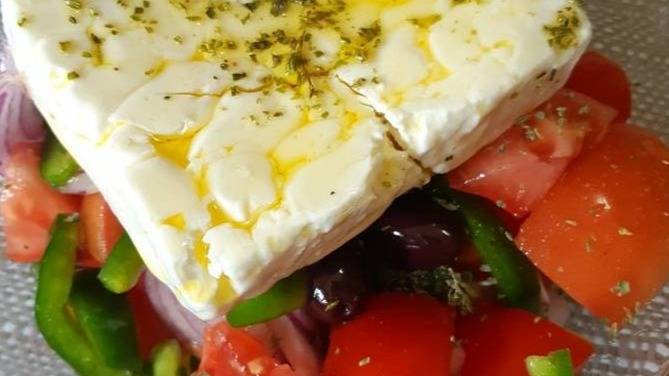 Greek salad.jpg Greek salad.jpg
