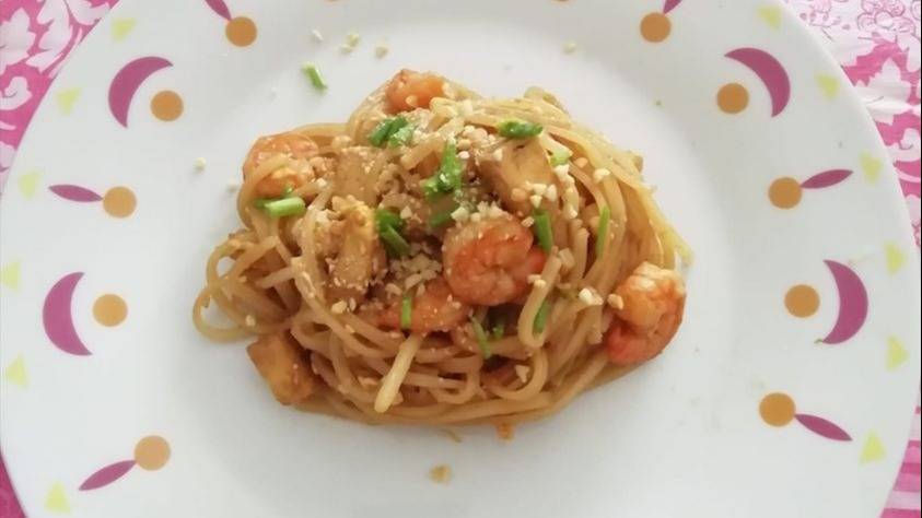 PADTHAI.jpg