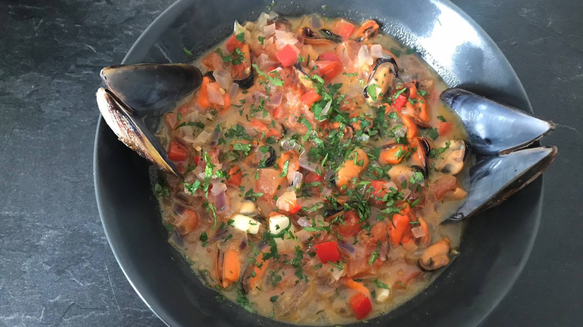 mejillones a la neozelandesa.jpg mejillones a la neozelandesa.jpg