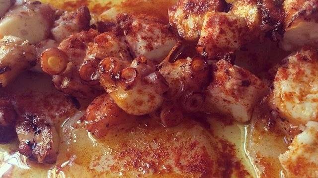 Pulpo gallega al vacio.jpg Pulpo gallega al vacio.jpg