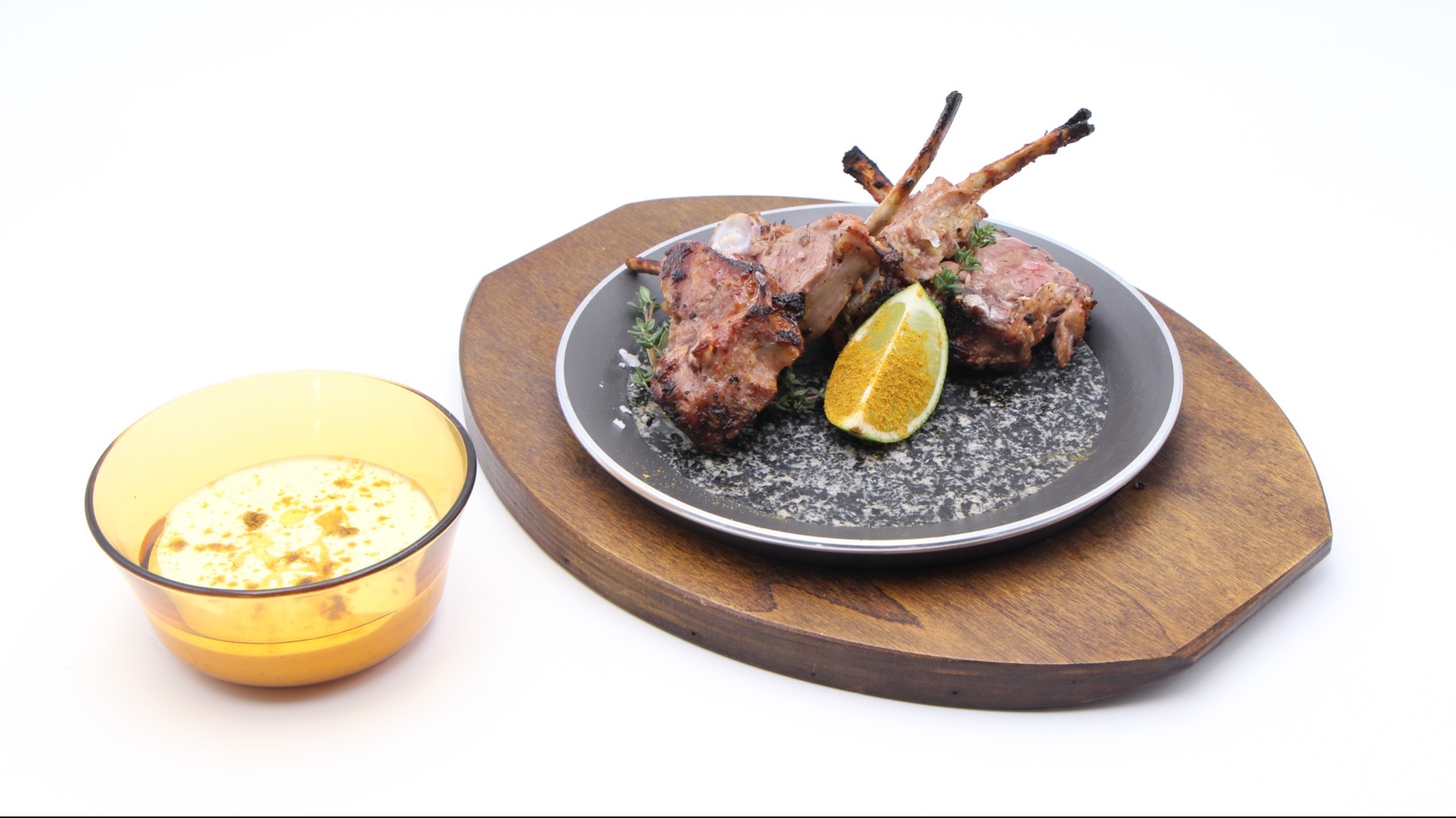 freestyle menu with seasonal, organic and sustainable products.....