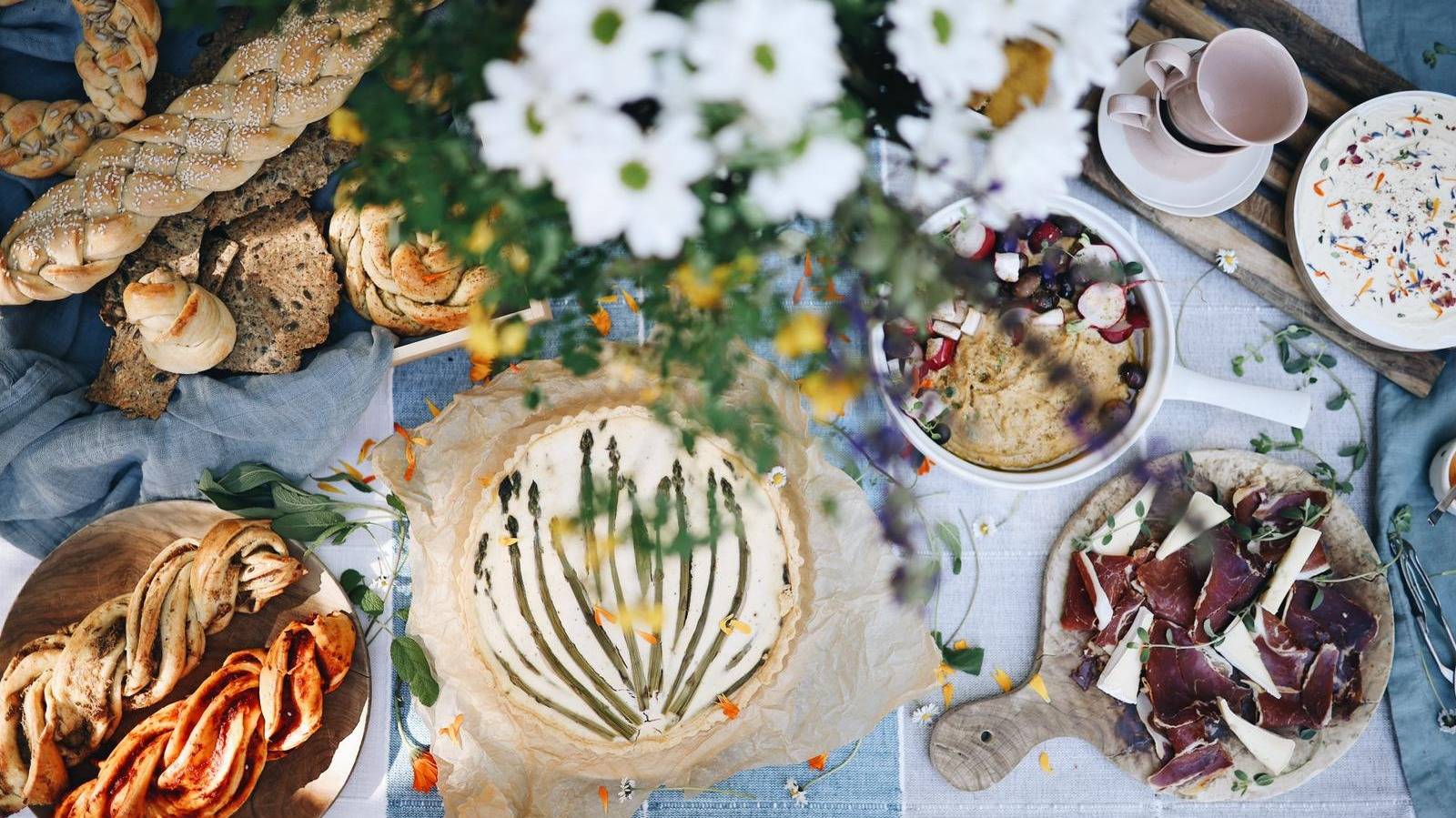 Mediterranean party style