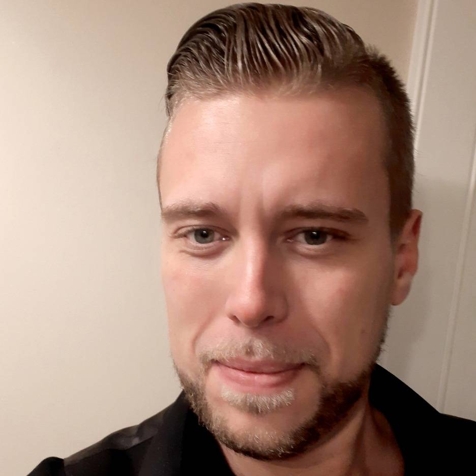 Taylor Andrews-Private Chef in Minnedosa