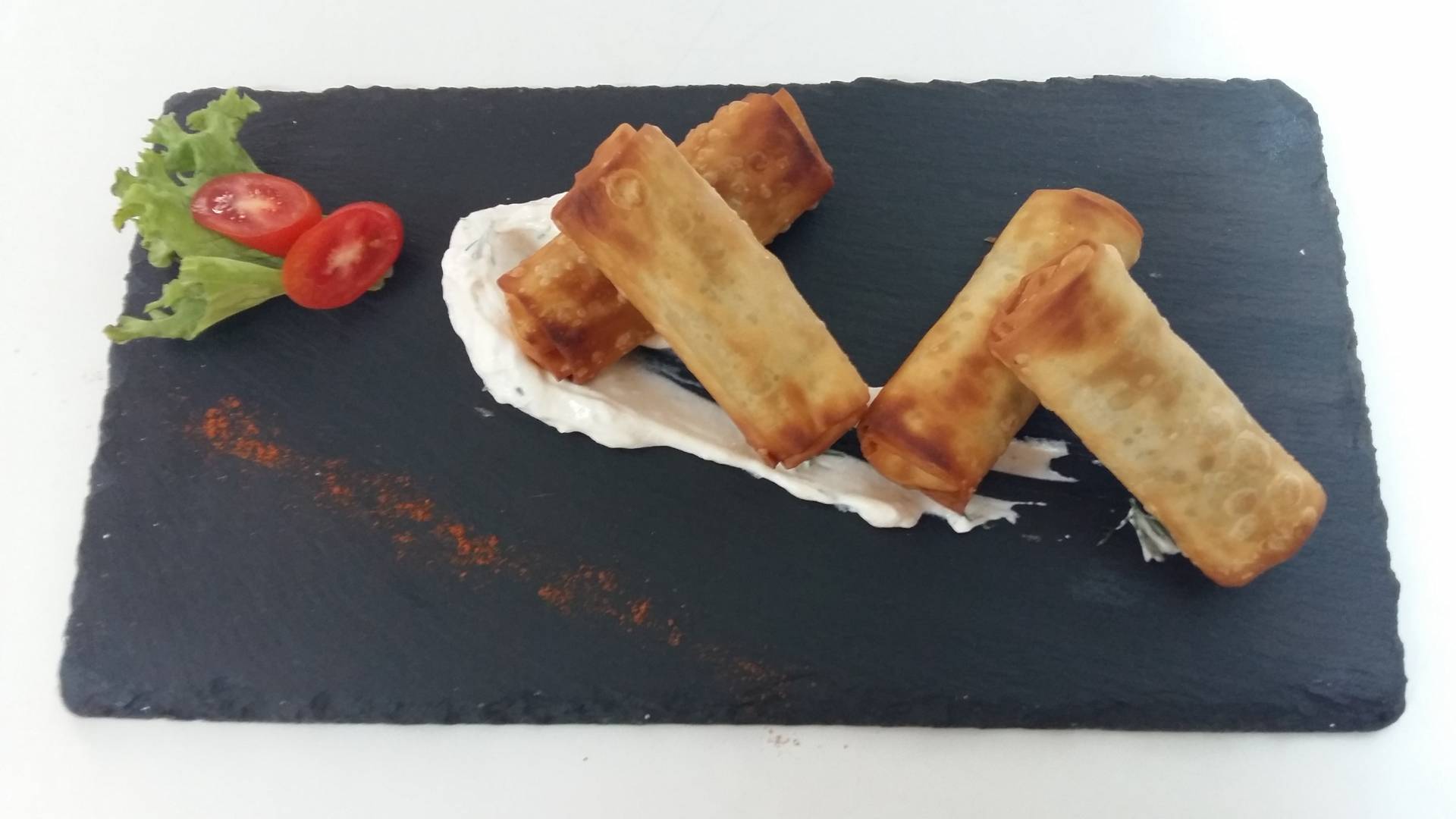 ΣΠΡΙΝΓΚ ΡΟΛΛΣ ΜΕΛΙΤΖΑΝΑ ΜΠΕΙΚΟΝ.jpg ΣΠΡΙΝΓΚ ΡΟΛΛΣ ΜΕΛΙΤΖΑΝΑ ΜΠΕΙΚΟΝ.jpg