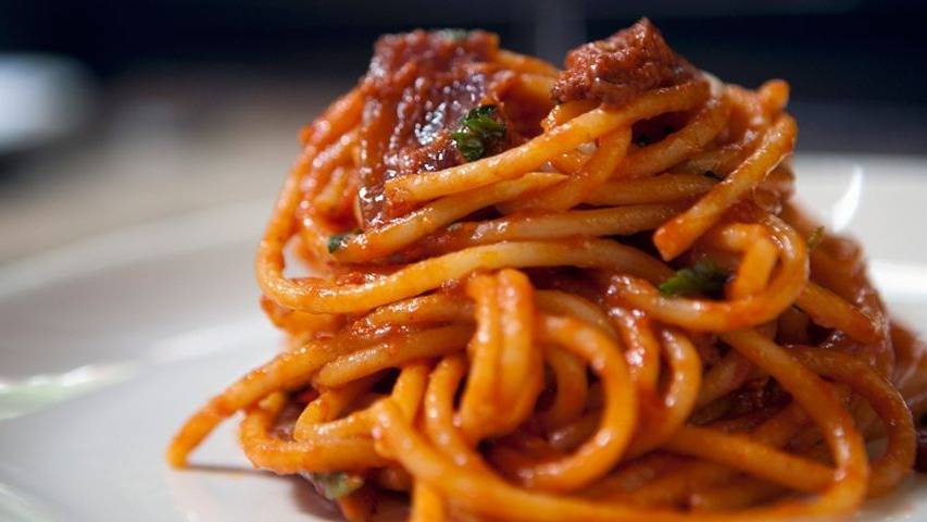 bucatini-amatriciana-ricetta-originale.jpg