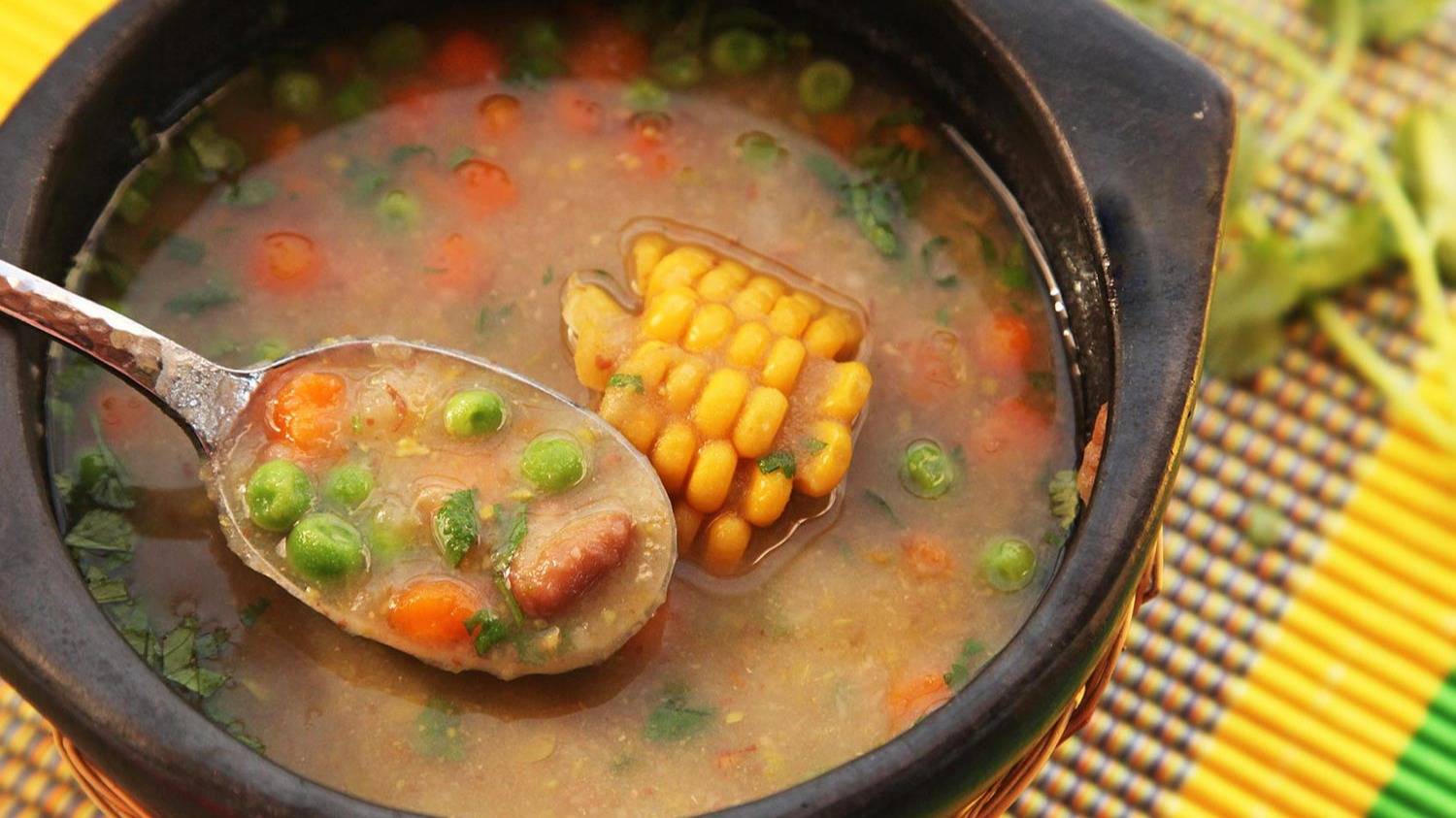 ajiaco-negro-vegan-colombian-soup-recipe.jpg