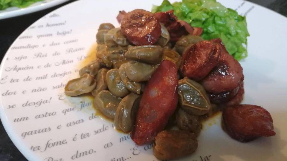 Favas.jpg Favas.jpg