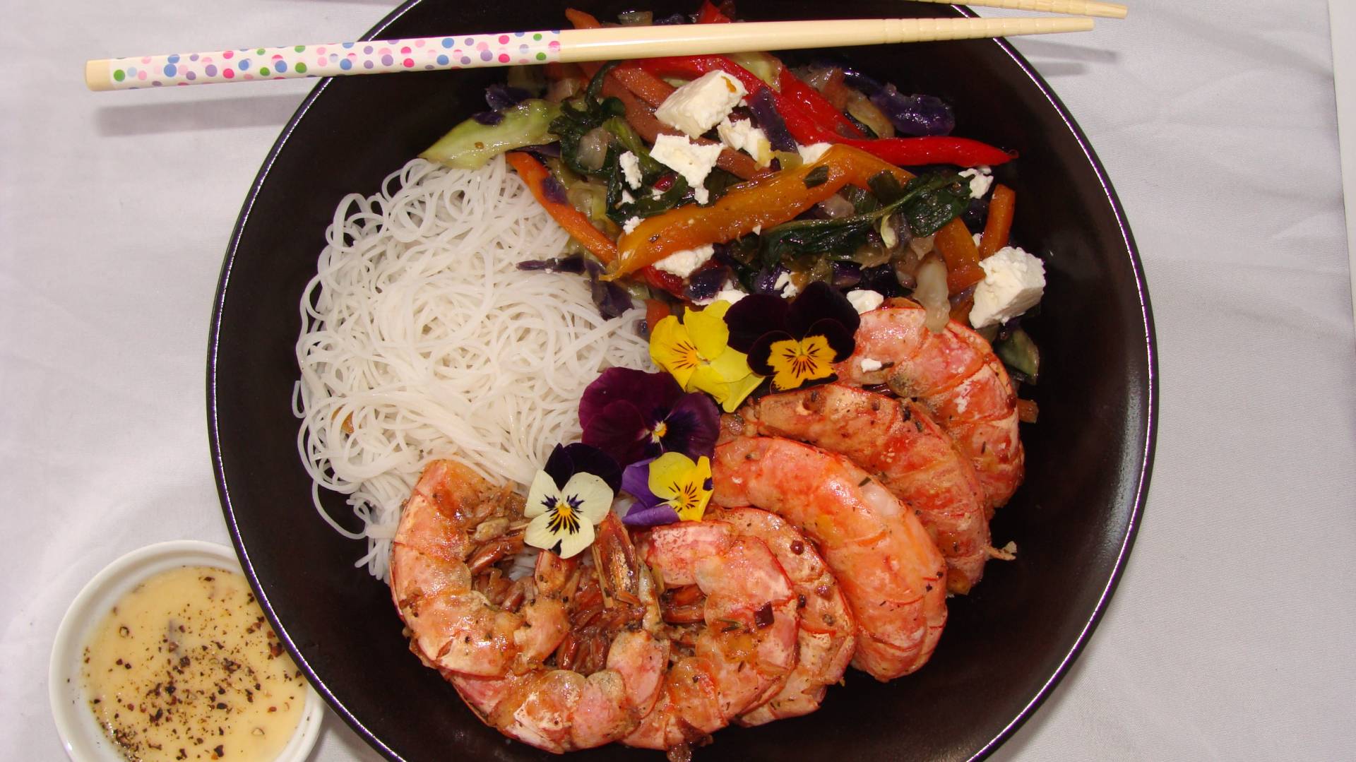 DIN DIN.jpg