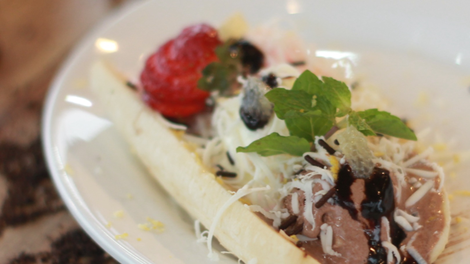 BANANA SPLIT 14500.JPG