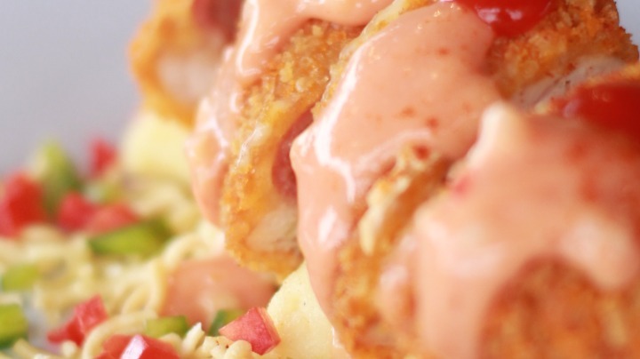 CHICKEN ROLL CHEESE 22500.JPG