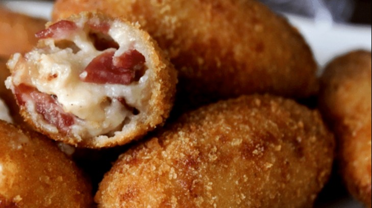 Muerte por tus croquetas