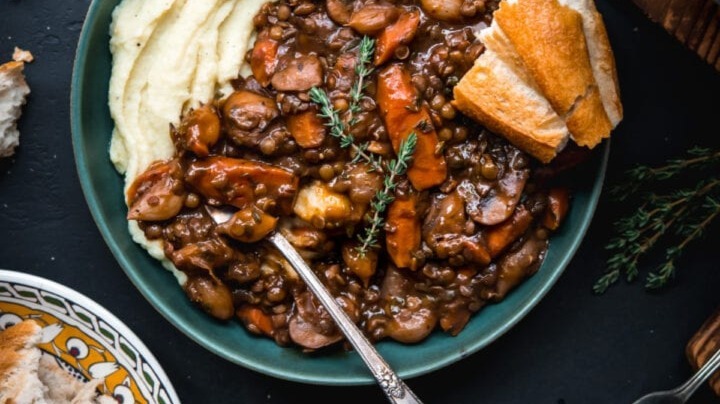 vegan-coq-au-vin-18-720x1080.jpg