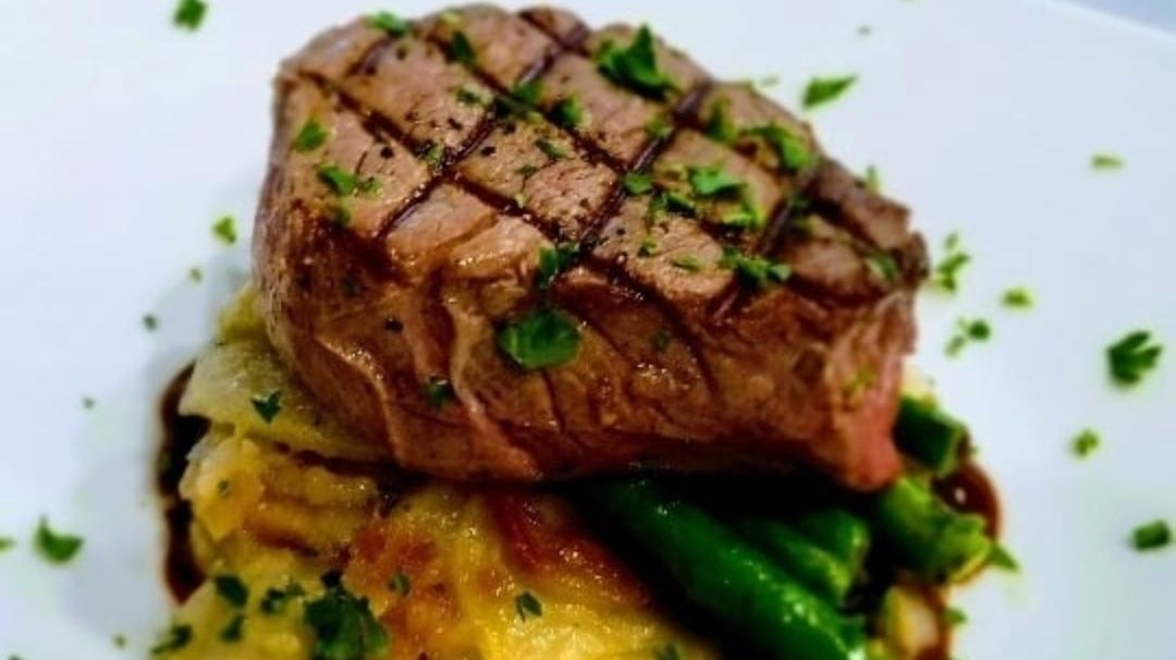 Filet Mignon.jpg Filet Mignon.jpg
