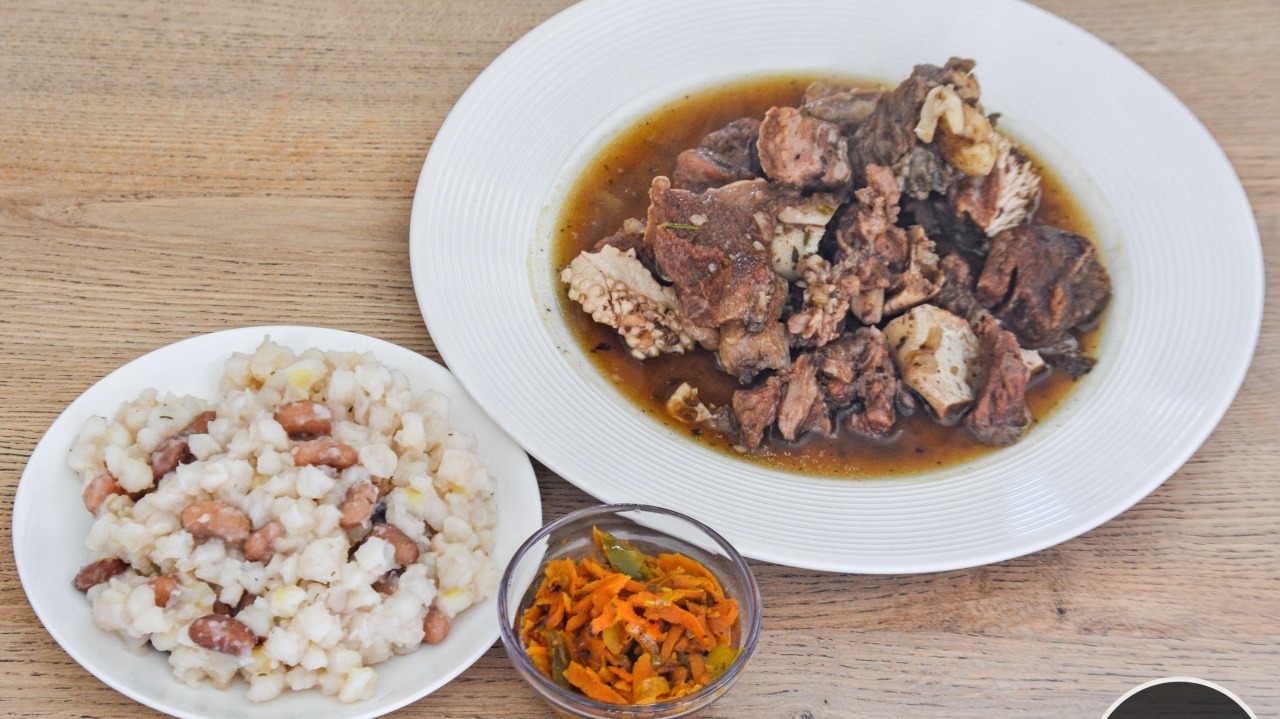 1-photoshoot_for_bontlefela_street_delicatessen_samp_550x440.jpg