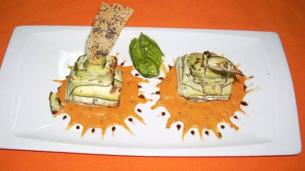 Milhoja de calabacin y queso de cabra Milhoja de calabacin y queso de cabra